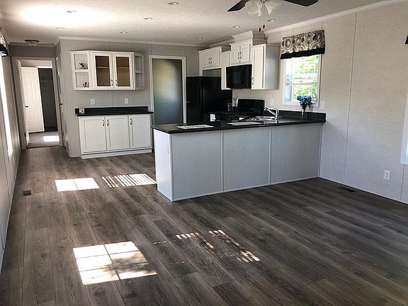 3rd image of 1311 Dorre Dr #64