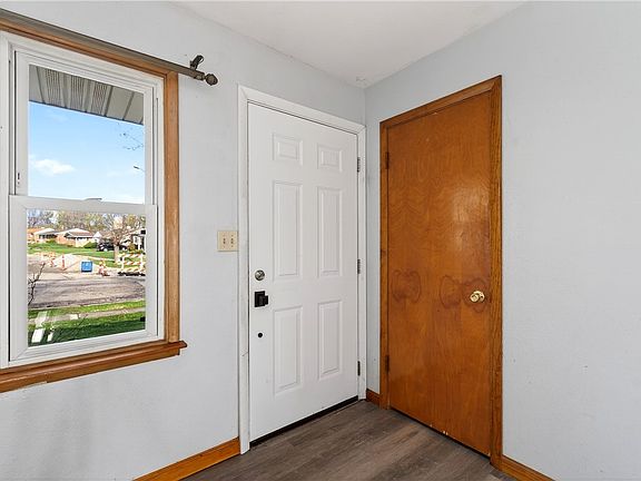 4th image of 78 N Tippecanoe Dr