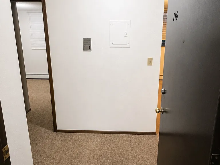 Mechanic Avenue Apartments — Photo 13