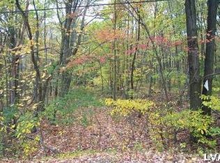 360 Old Grade Rd, Wind gap, PA 18091