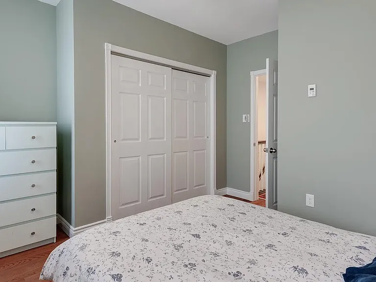 1109 E Wilt St — Photo 24