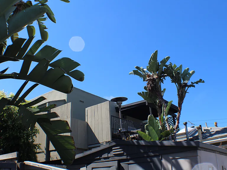 4585 Santa Monica Ave — Photo 2