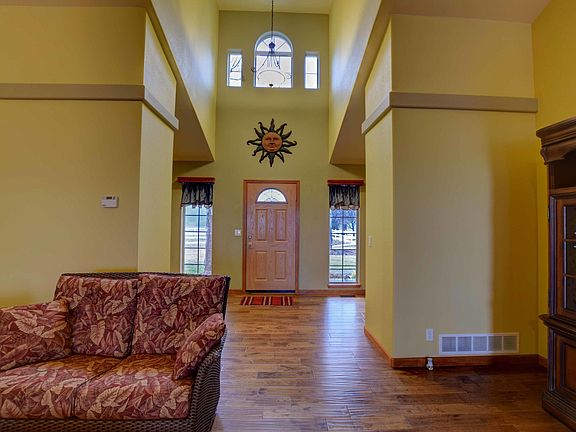 5th image of 20821 W Riverview Dr