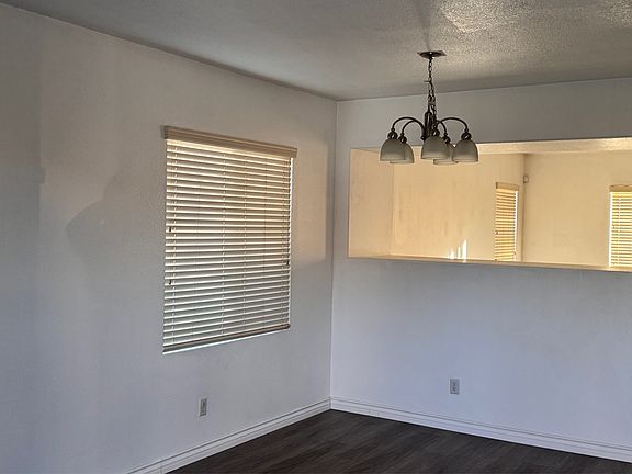 2nd image of 14031 Crystal St