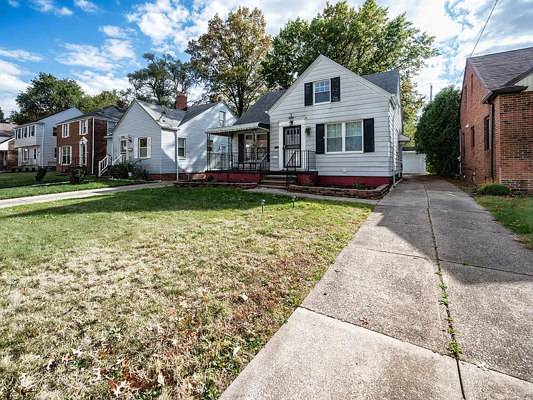 3722 Bainbridge Rd — Photo 36