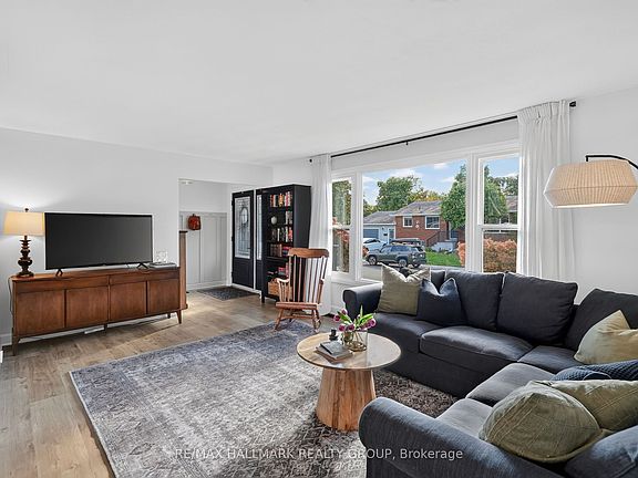 5th image of 181 Wellington St