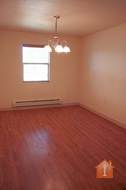 4th image of 903 N Lincoln Ave