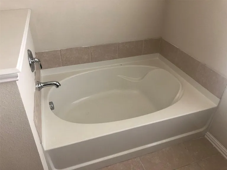 1512 Cockatiel Dr — Photo 14