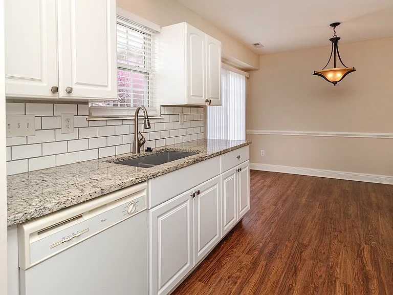 4401 Craven Hill Dr — Photo 11