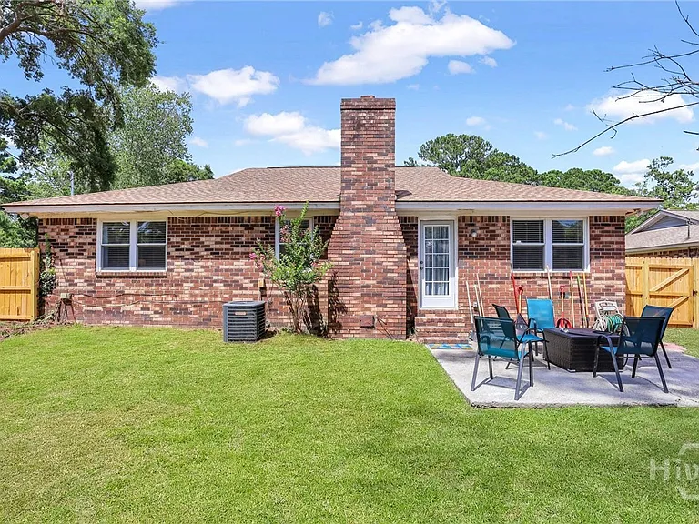 10 Wyckfield Ct — Photo 27