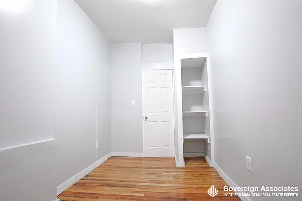 Rented by Sovereign Associates | media 7