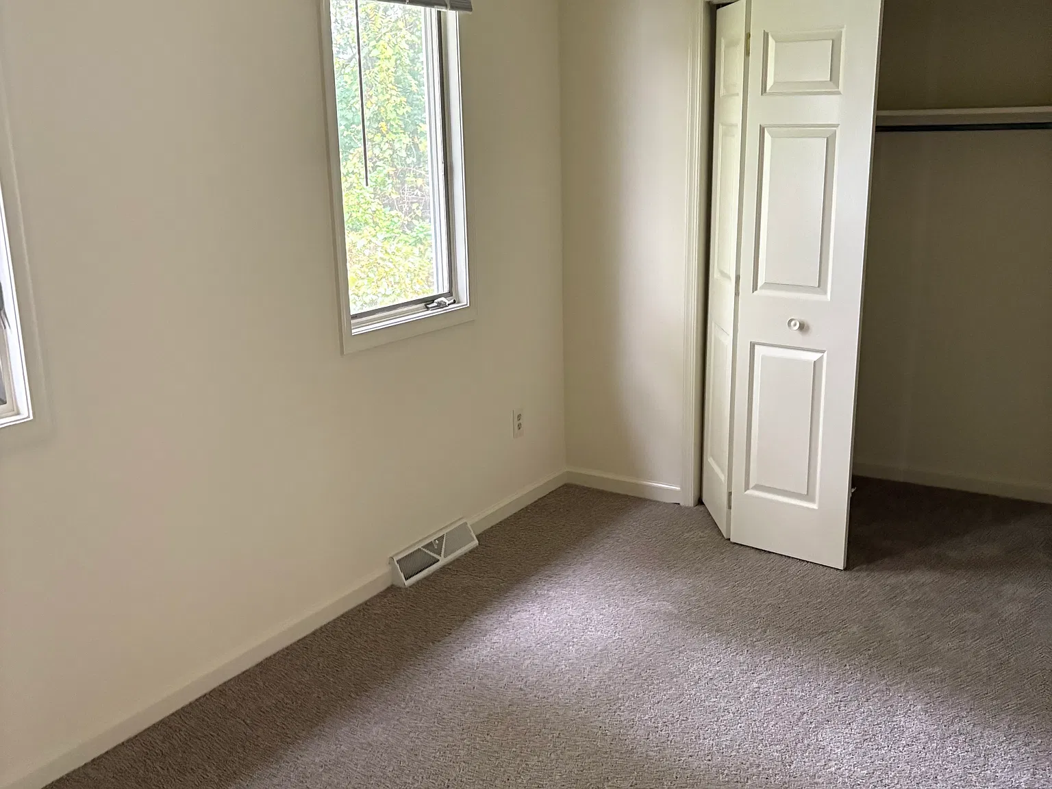 2 bed, 900 sqft, $1,850 — Photo 4