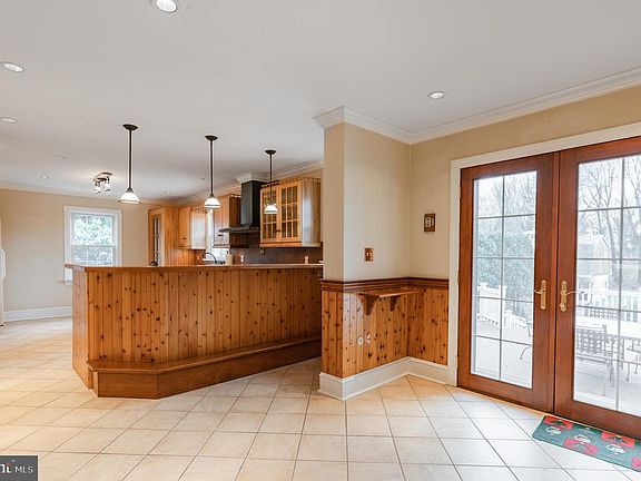 5th image of 54 Norristown Rd