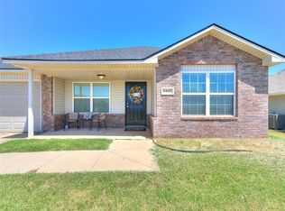 1317 Granite Ln, Noble, OK 73068