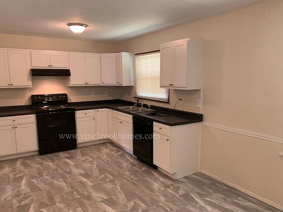 2nd image of 12025 Lavida Ave