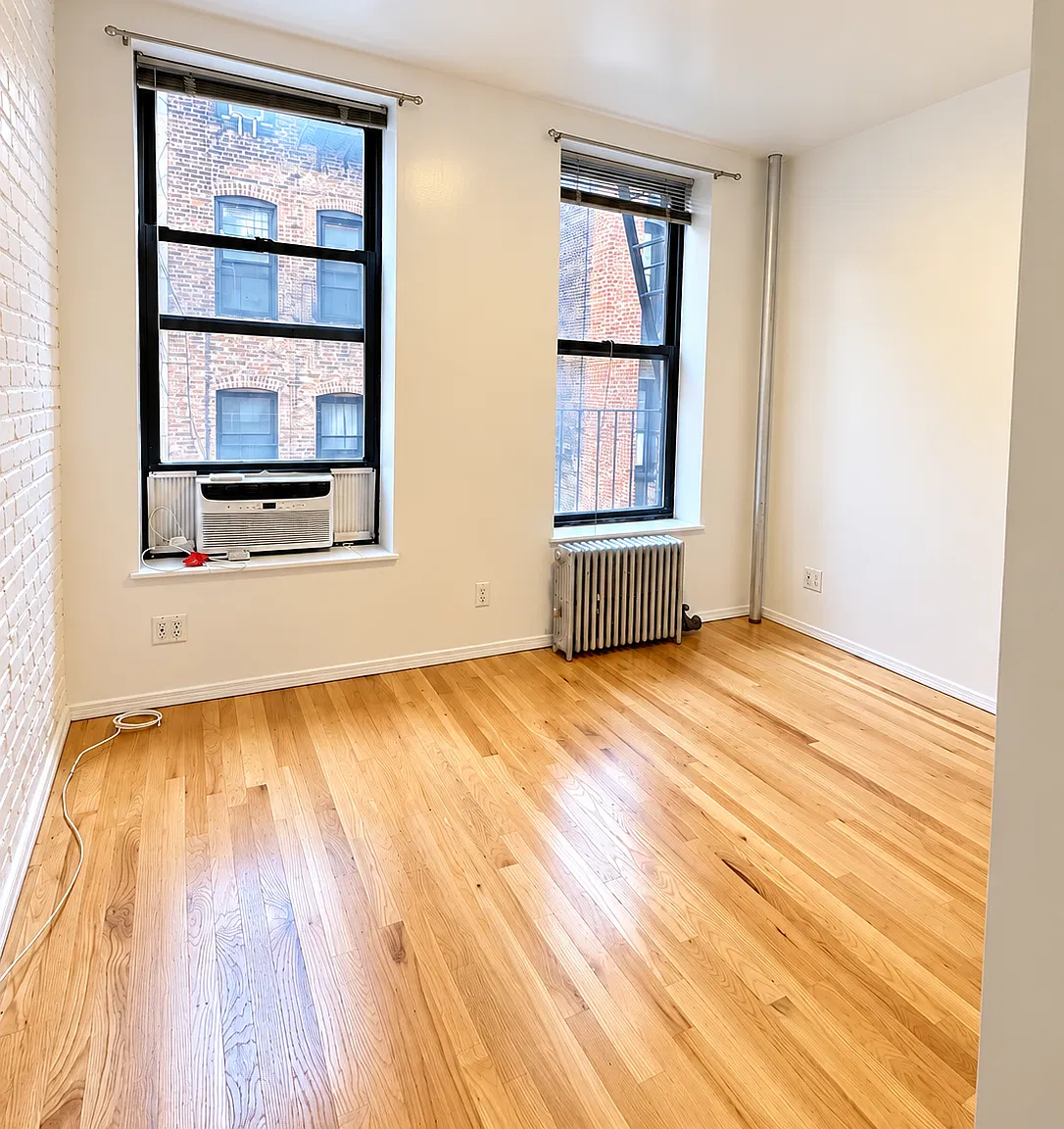 52 MacDougal Street — Photo 4