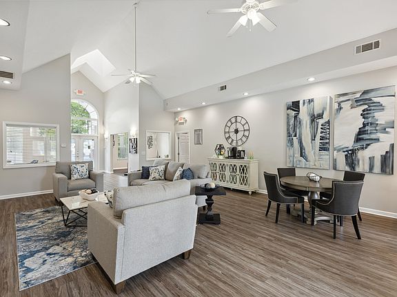 2nd image of 6097 Memorial Dr #613