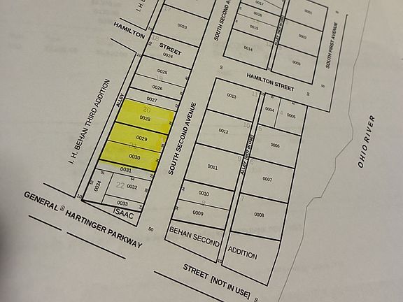 5th image of 771 S 2nd Ave