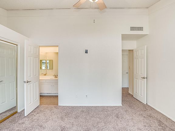 5th image of 5402 E Glencove St