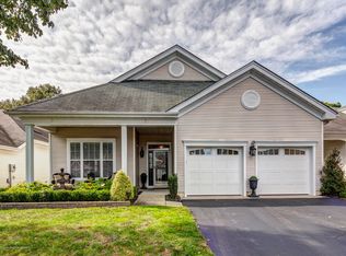 75 Spring Valley Dr, Lakewood, NJ 08701