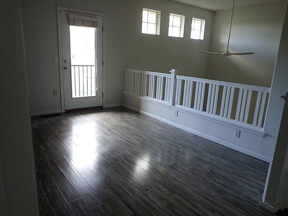 3rd image of 10007 Martin Luther King Blvd Unit 106