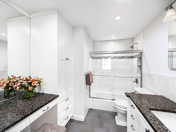 5th image of 44 W 62nd St APT 11B