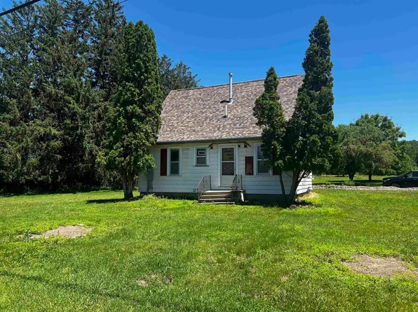 1304 Bishop Ave, Waterloo, IA 50707