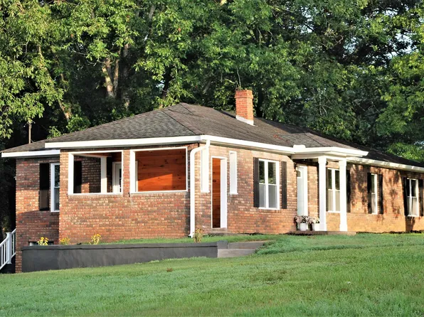 2133 Double Bridge Rd, Demorest, GA 30535