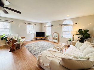 16 Denise Dr, Thornton, PA 19373