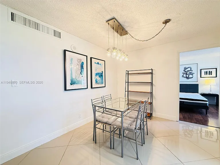 17011 N Bay Rd #202 — Photo 4