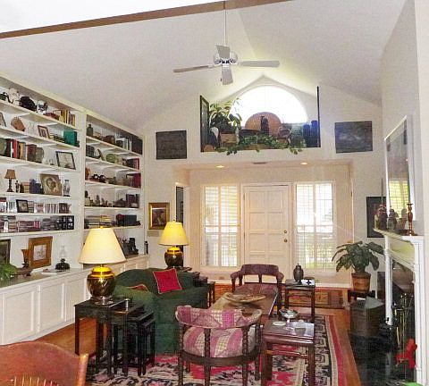 2nd image of 100 Grand Oaks Ln