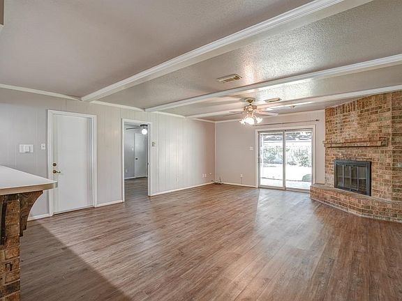 4th image of 7226 Brook Stone Dr