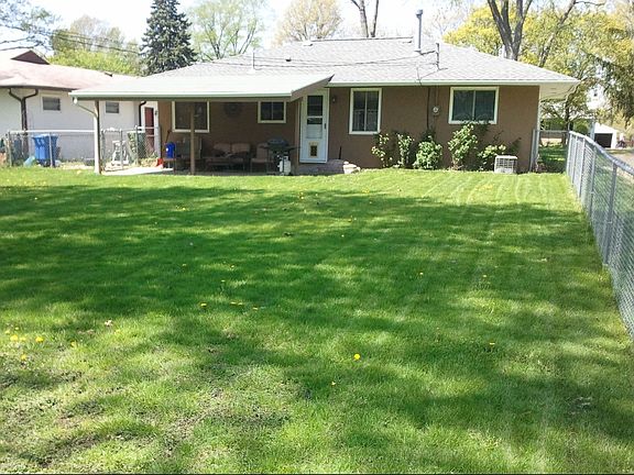 2nd image of 5572 N Meadows Blvd