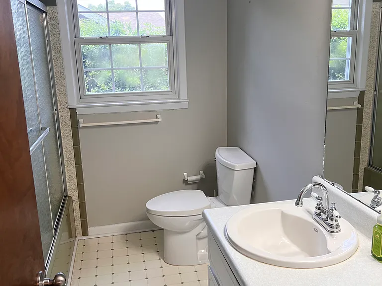 904 Chapel Ridge Dr — Photo 19