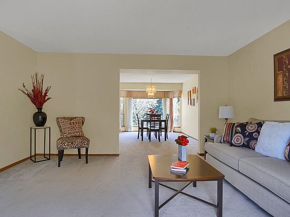 5th image of 8726 Alpine Valley Dr