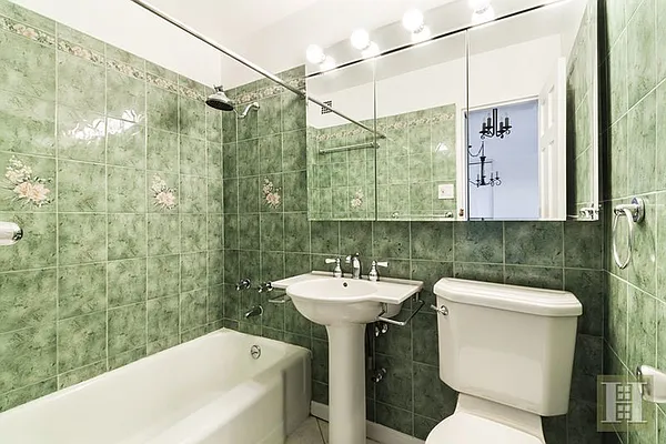 Sold by Halstead Real Estate | media 20