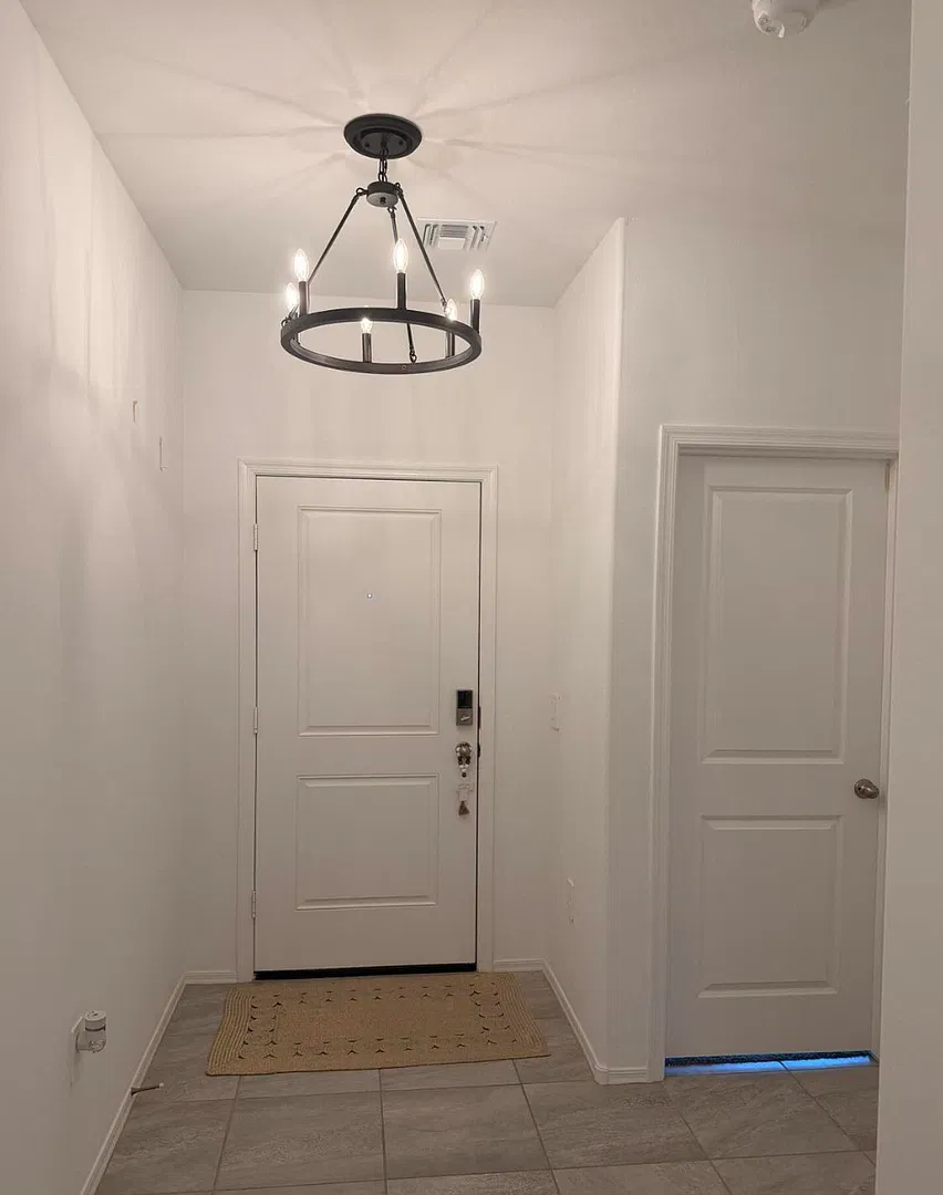 5 Bedroom 3 Bathroom Home Available in Carlton Commons, Casa Grande! — Photo 2