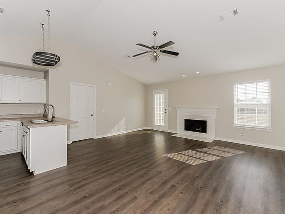3rd image of 7409 E Winchester Dr