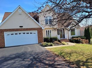 205 Meadowridge Dr, Lynchburg, VA 24503