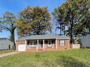 308 Mona Dr, Newport News, VA 23608