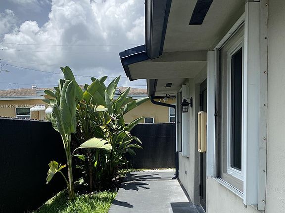 Front Porch Entrance