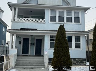 448 Charles St FLOOR 3, Bridgeport, CT 06606