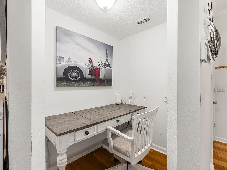 10000 SW 52nd Ave #35 — Photo 13