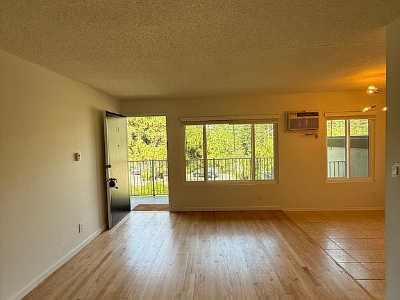 2nd image of 2168 Allesandro St APT 11