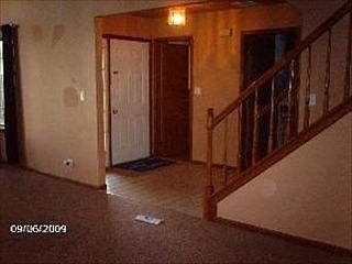 2nd image of 527 Canterbury Dr