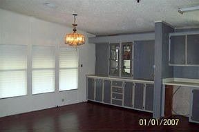 4th image of 20 White Feather Ln