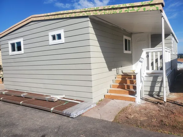 55 Havenview Ln, Oceanside, CA 92056