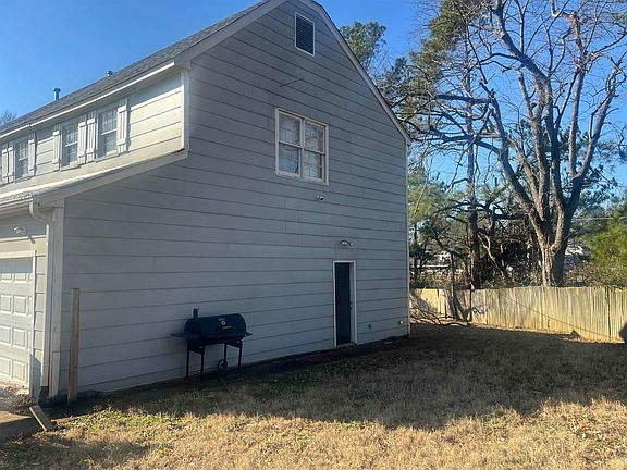 3rd image of 4295 Hudgins Rd