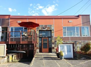 2428 Alki Ave SW, Seattle, WA 98116