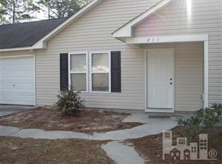 211 Horn Rd, Wilmington, NC 28412